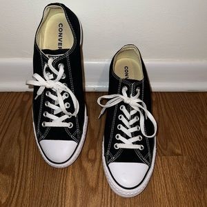 Converse men's size 10